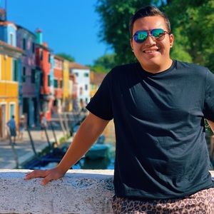 Meet your Posher, Zane